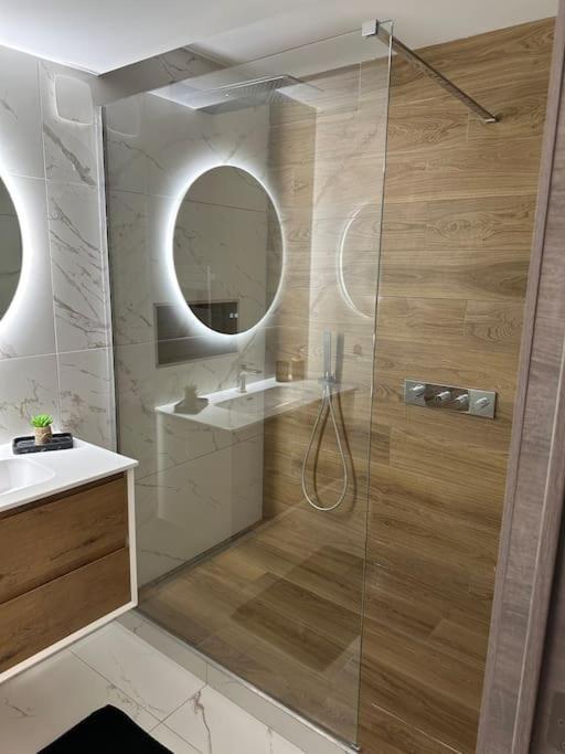 Appartement Lahoucine Булонь-сюр-Мер Экстерьер фото